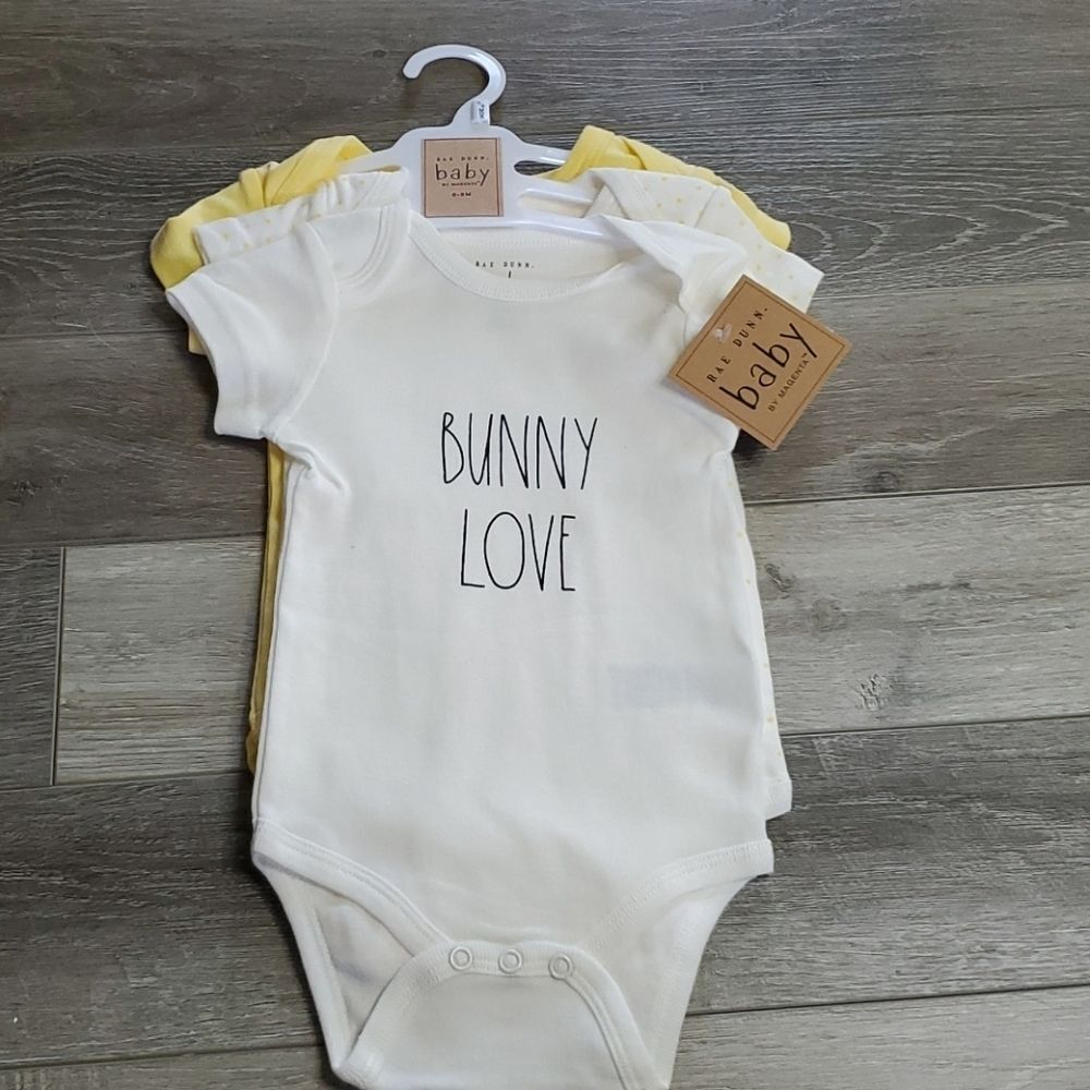 RAE DUNN | 3-9M Onsies Bodysuit Pack Unisex